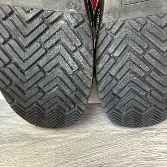 Koi By Sanita White Floral Black & Pink Closed Clogs Comfort Mules Shoes - Picture 12 of 15